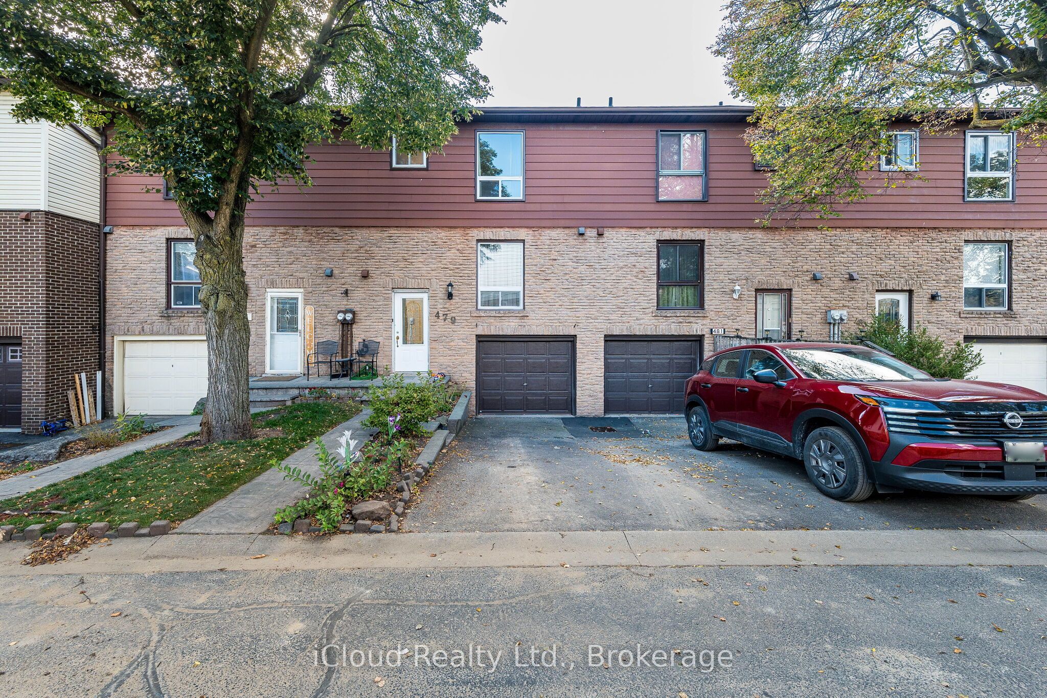 479 Ontario Street N 59