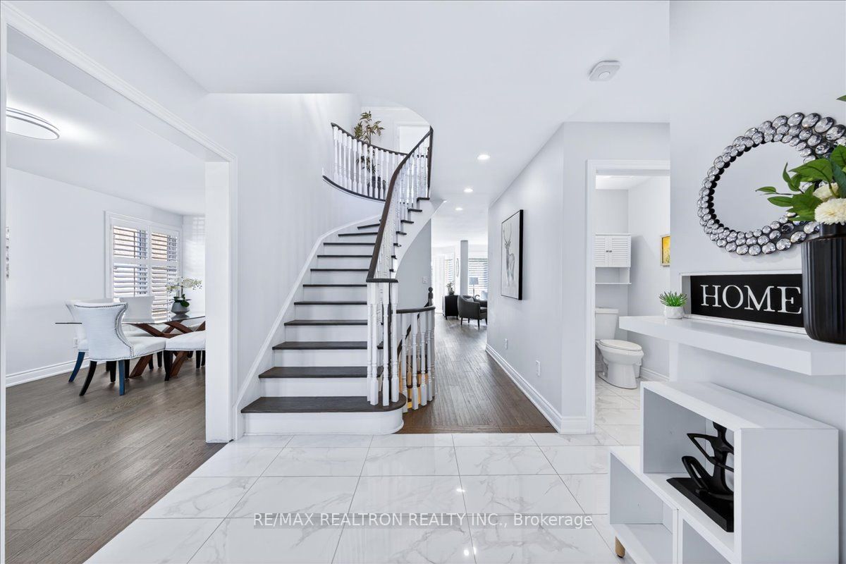 29 Campania Court