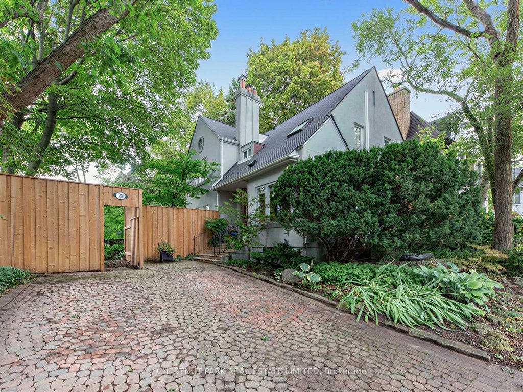 Photo of 28 Clifton Road, Toronto, ON M4T 2E6 (MLS # C13731610)