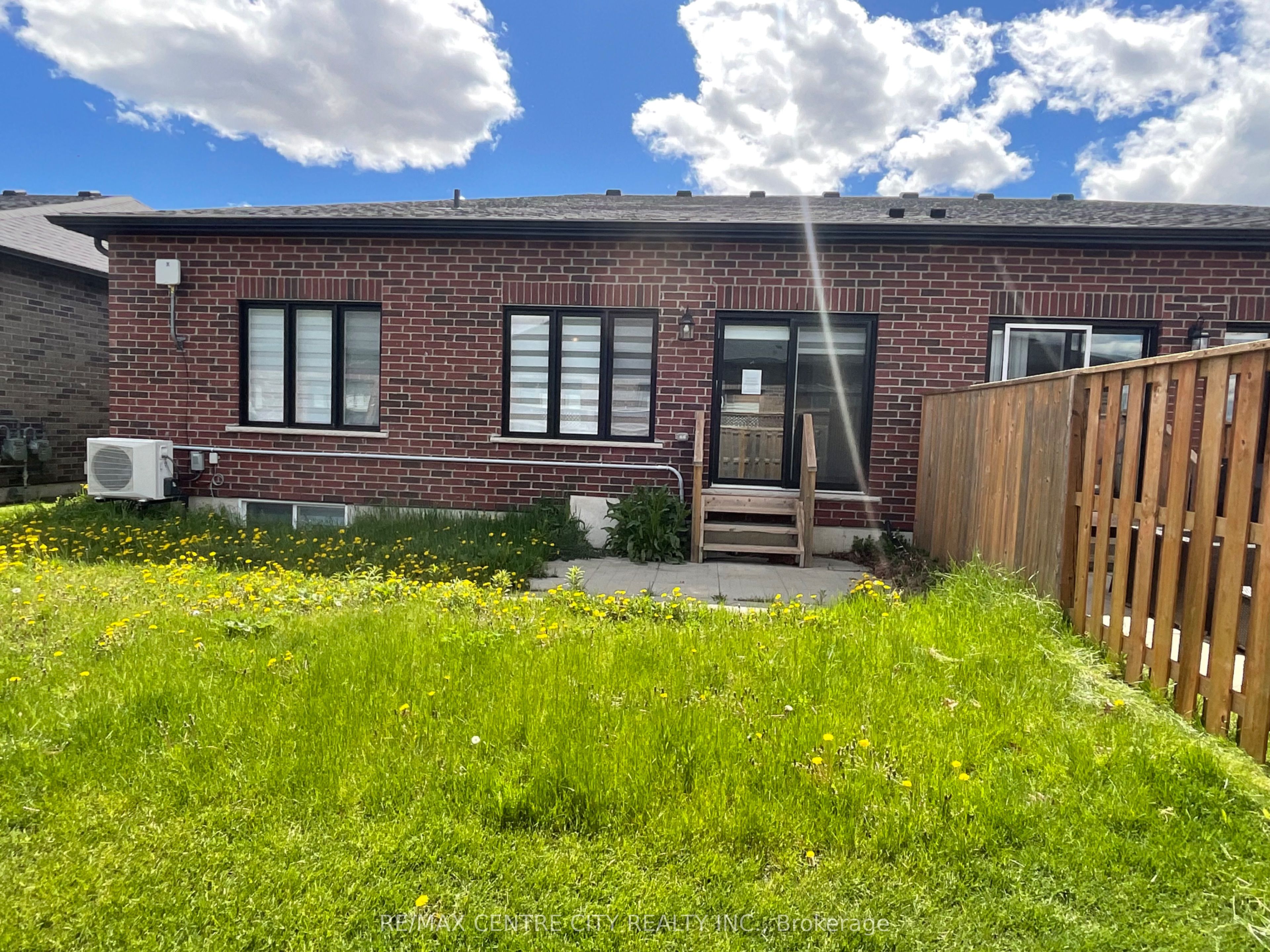 39 WATERTHRUSH Lane