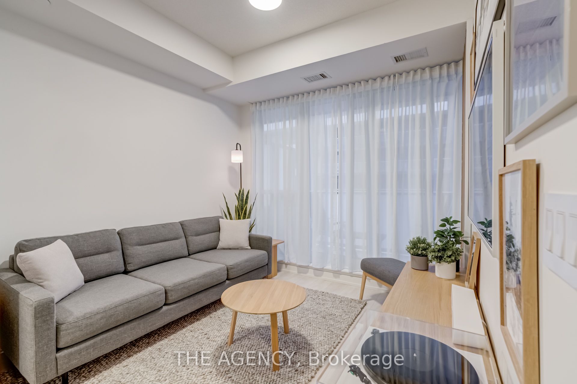 34 Tubman Avenue 502