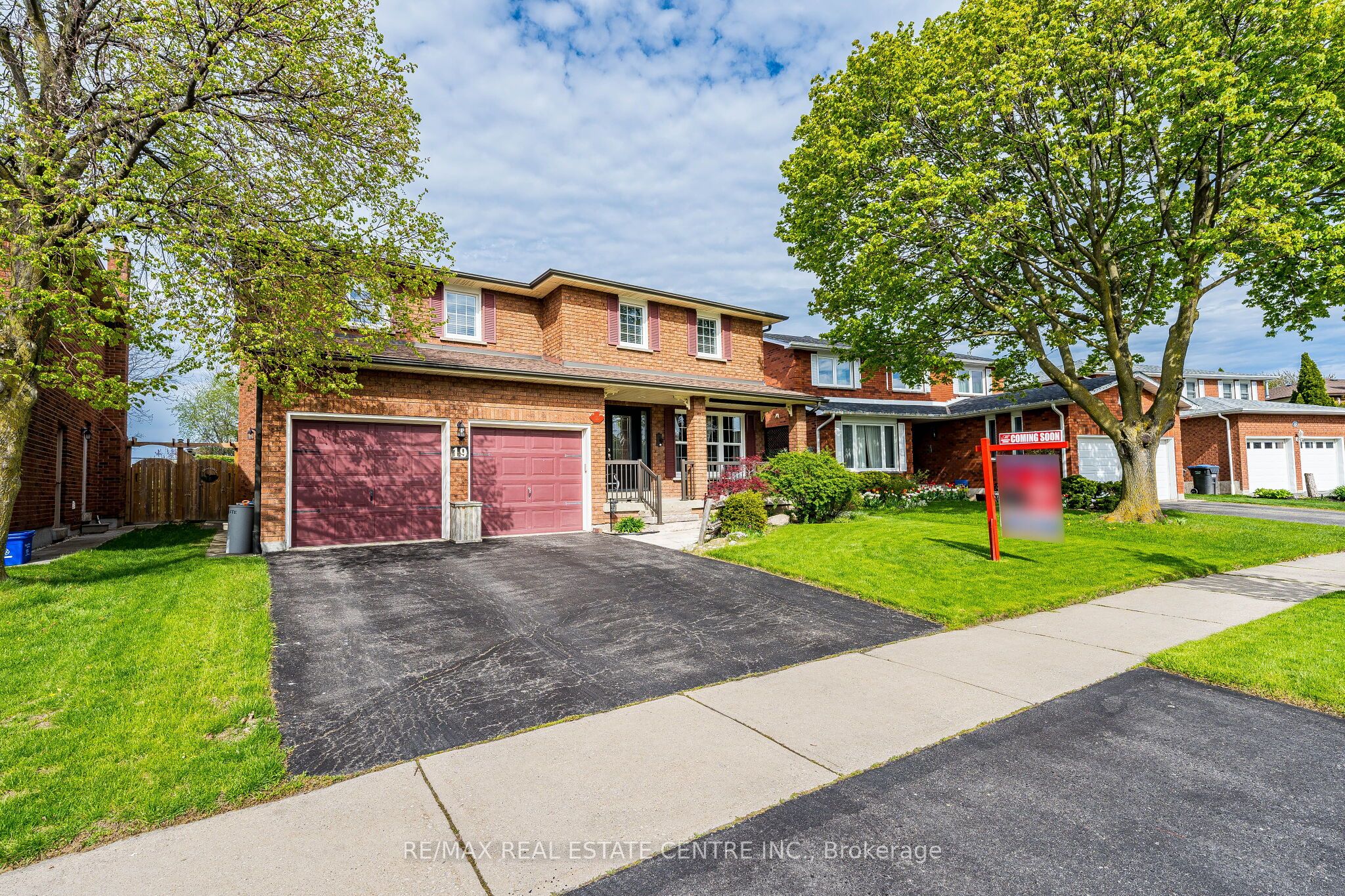 19 Mossbank Drive