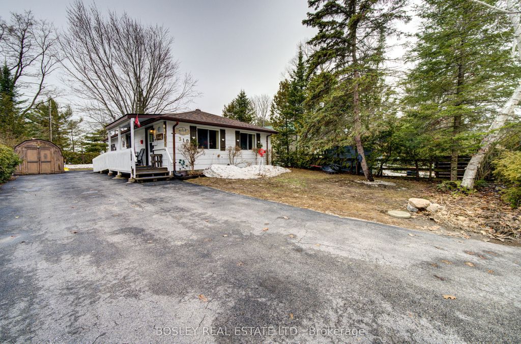 Photo of 310 Tiny Beaches Road S, Tiny, ON L0L 2J0 (MLS # S12966378)