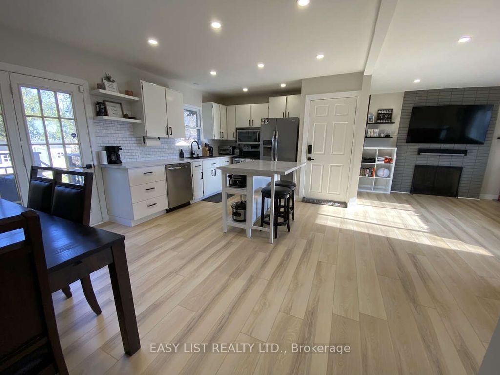 Photo of 1188 Portland Street, London East, ON N5V 2L3 (MLS # X12588584)