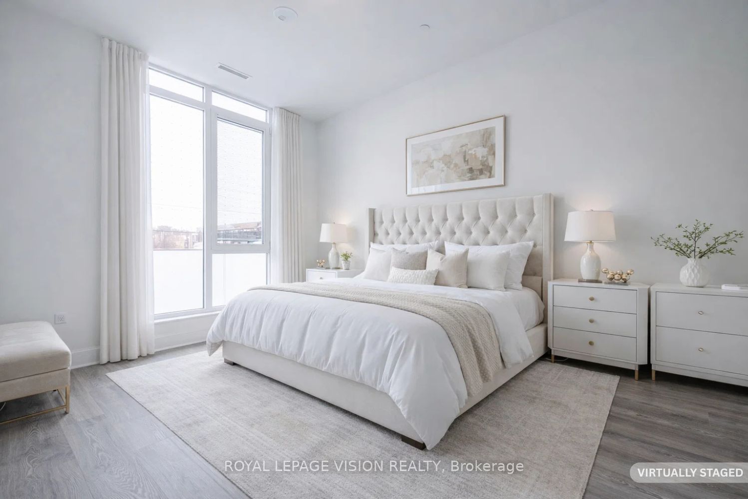 858 Dupont Street 223