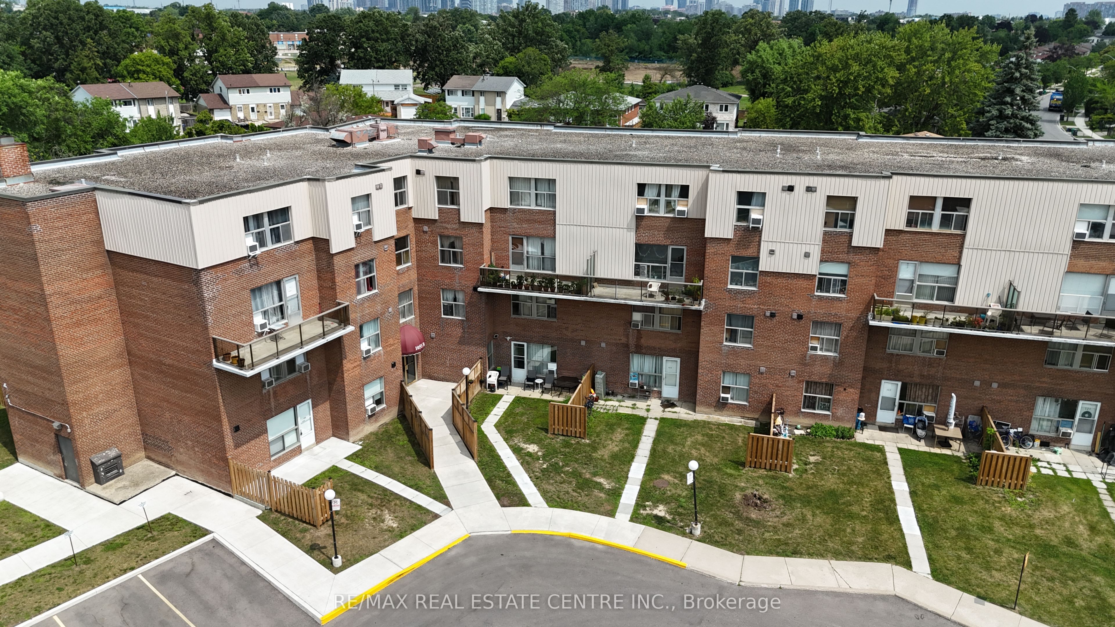 1055 Forestwood Drive 212