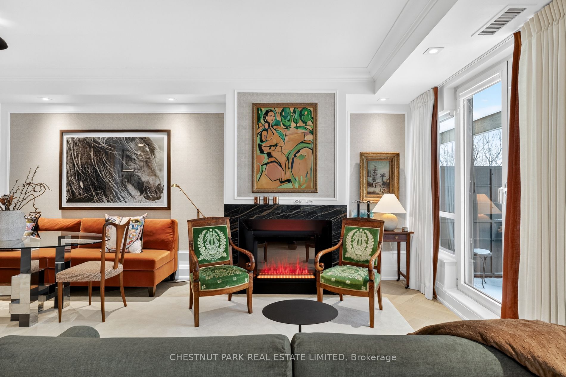 20 Scrivener Square 301