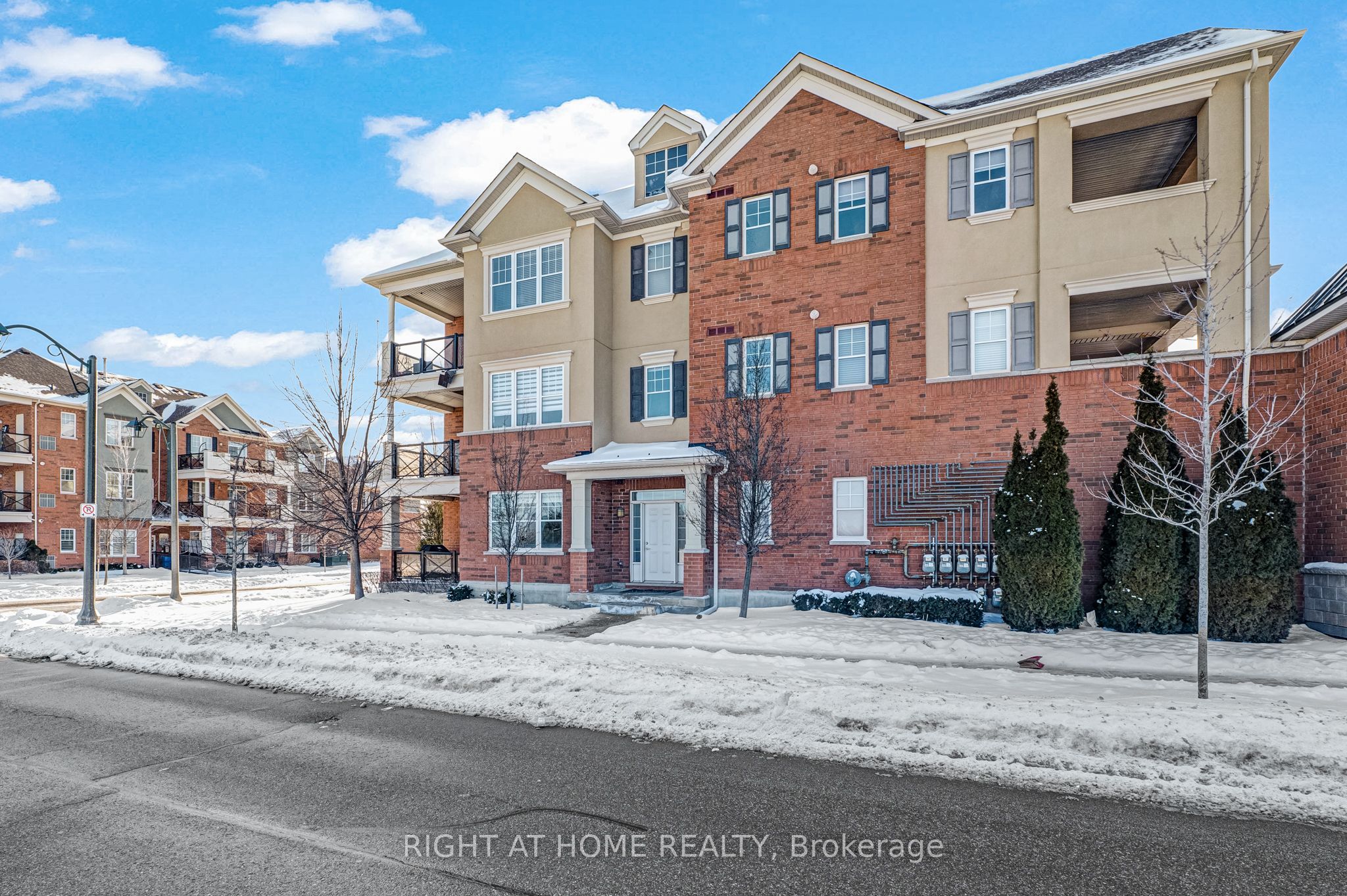 277 Gatwick Drive 101