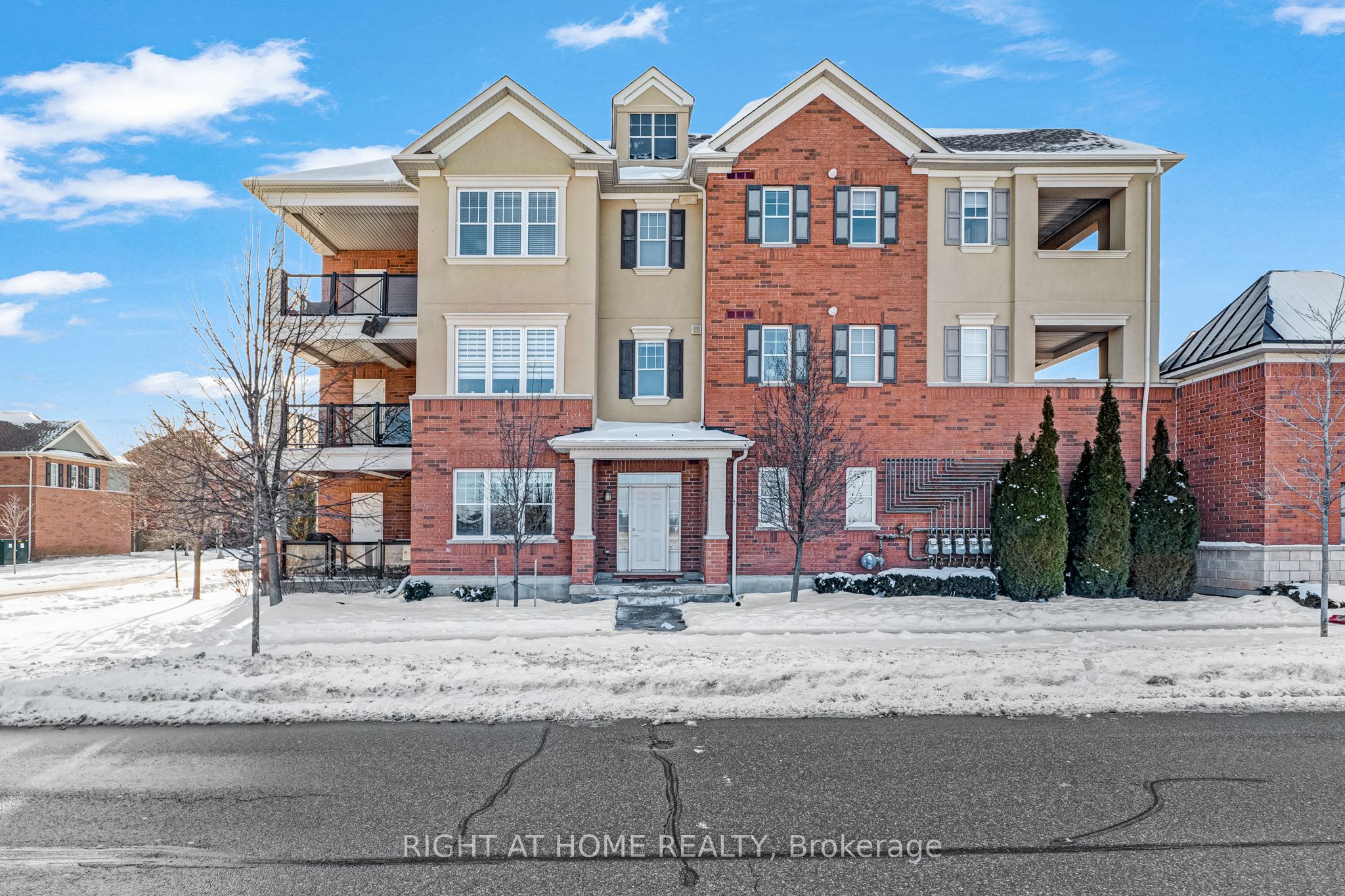 277 Gatwick Drive 101