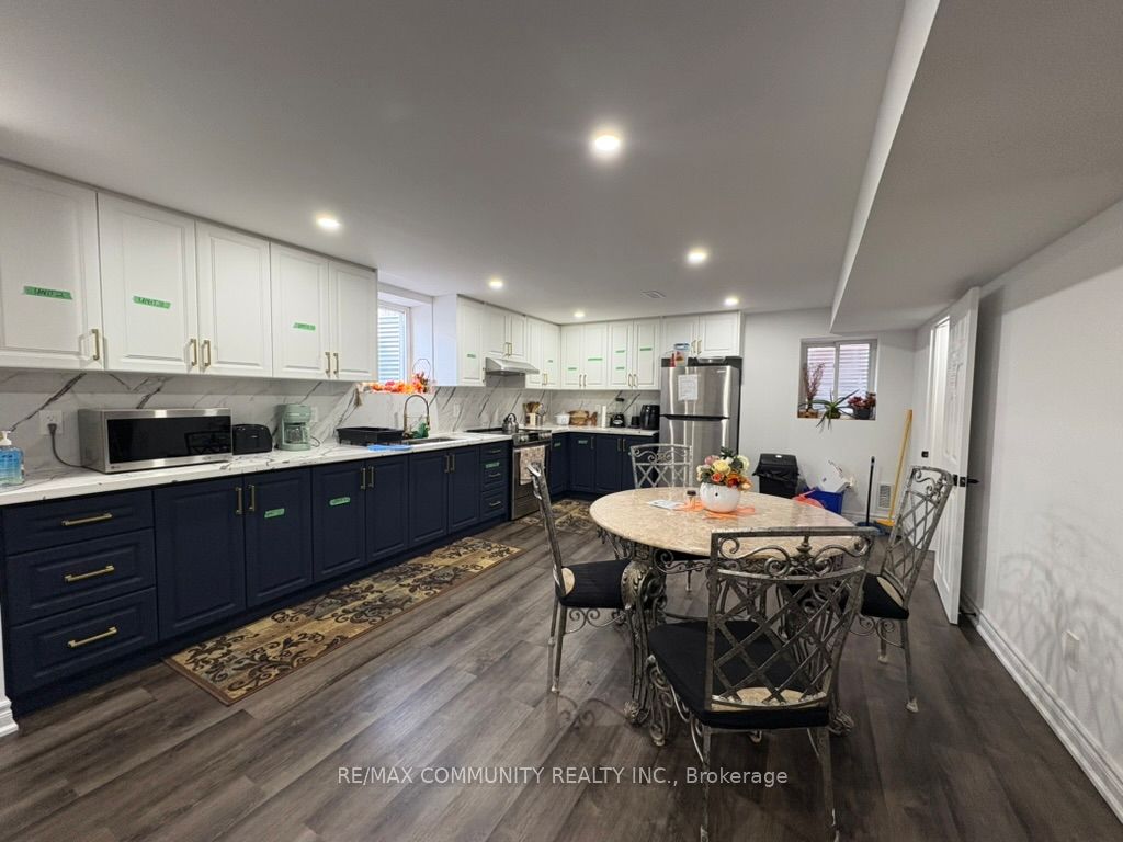 69 Saint Hubert Drive Lower