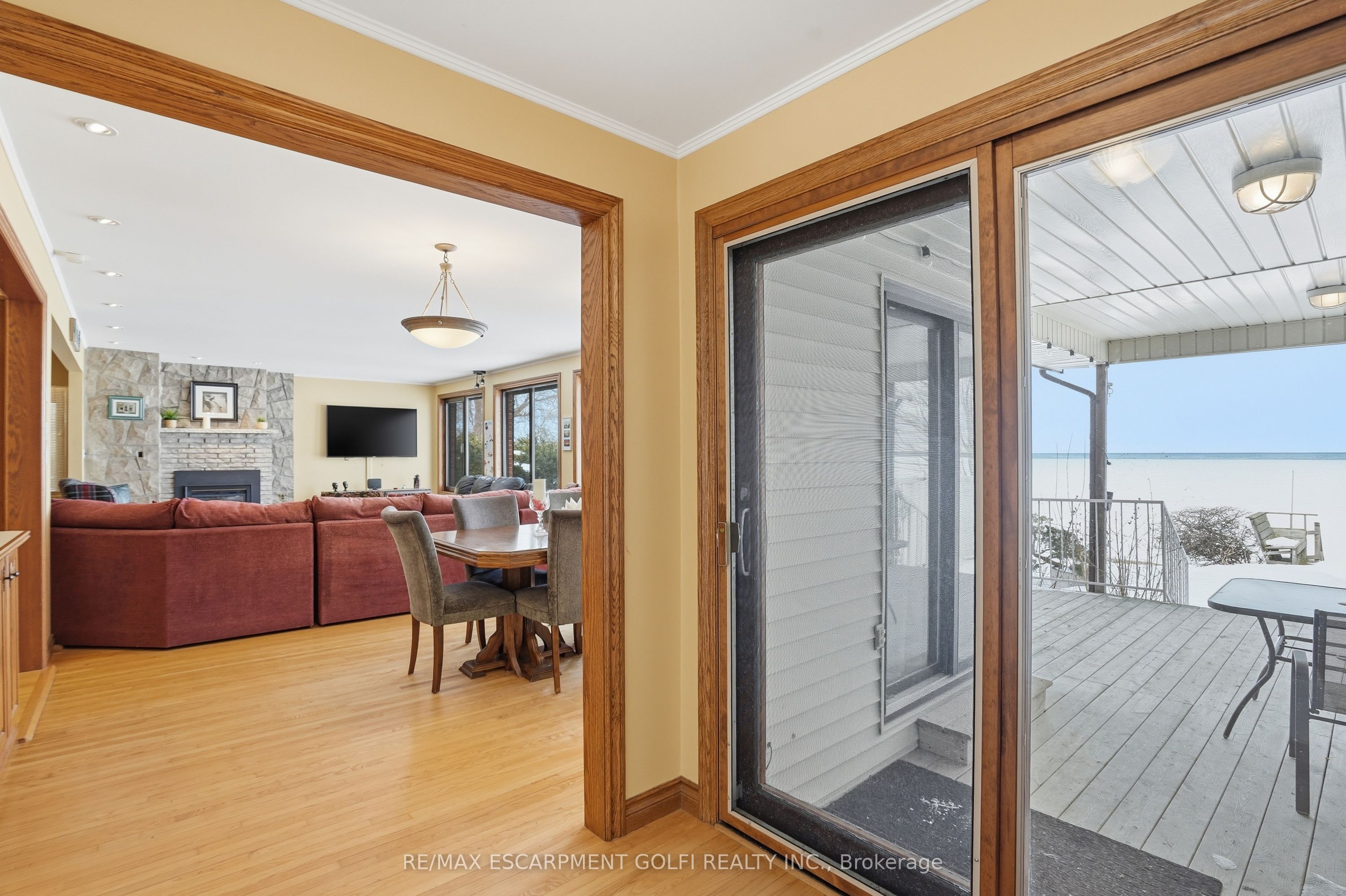 8 Firelane 14D Road