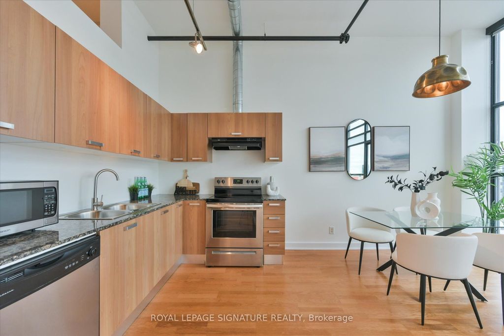 Photo of 43 Hanna Avenue #618, Toronto, ON M6K 1X1 (MLS # C13143364)