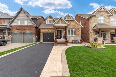 66 McEchearn Crescent Caledon ON L7C 3R4