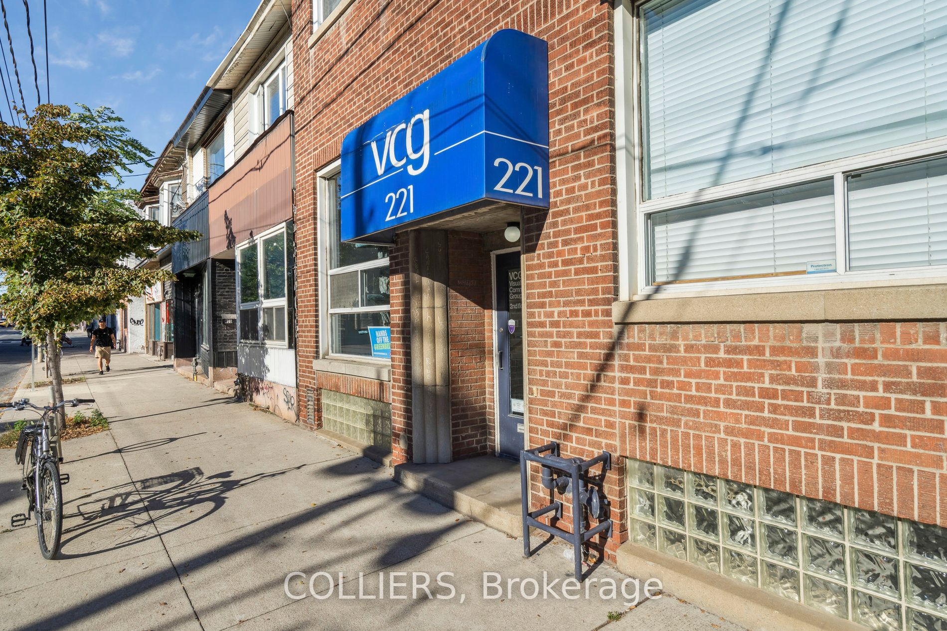 221 Broadview Avenue