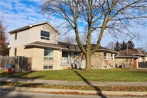 377 Balkan Road Apt-B Richmond Hill ON L4C 2P2