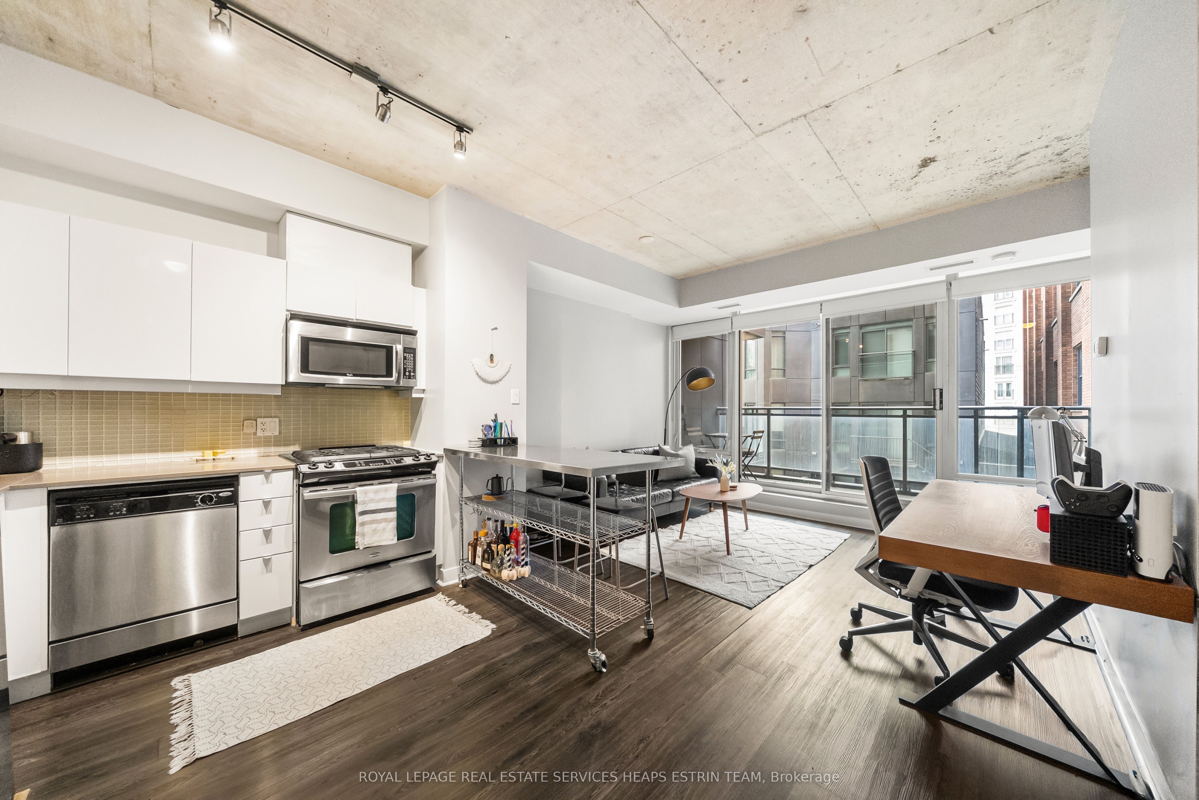 127 Queen Street E 201