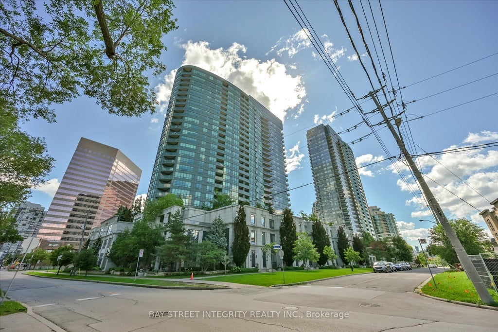 Photo of 15 Greenview Avenue #1906, Toronto, ON M2M 4M7 (MLS # C13755154)