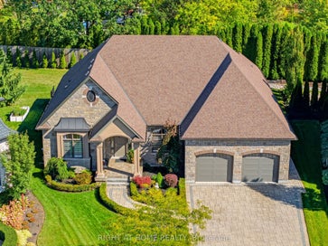 28 Sandalwood Crescent Niagara-on-the-Lake ON L0S 1P0