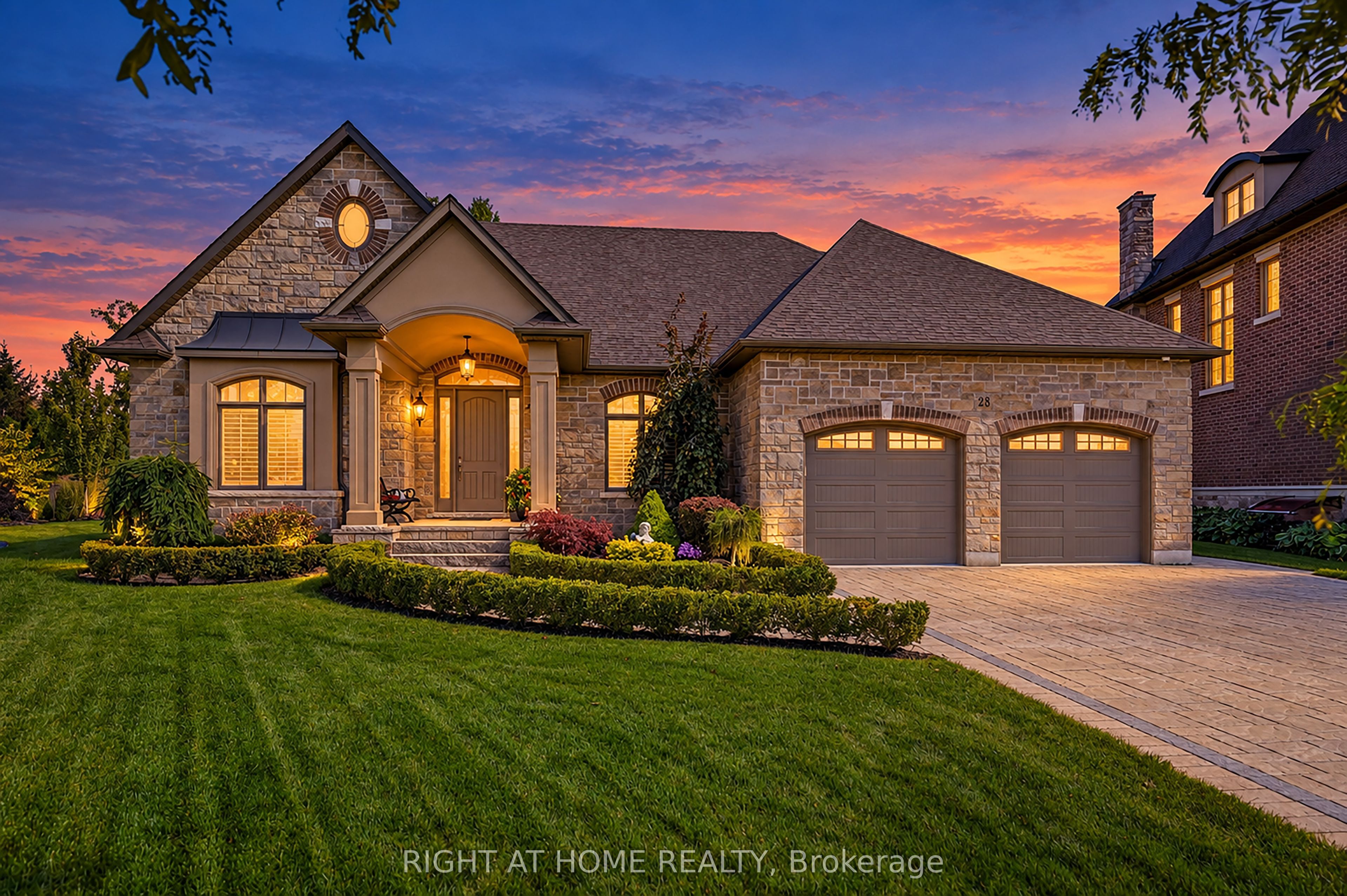28 Sandalwood Crescent