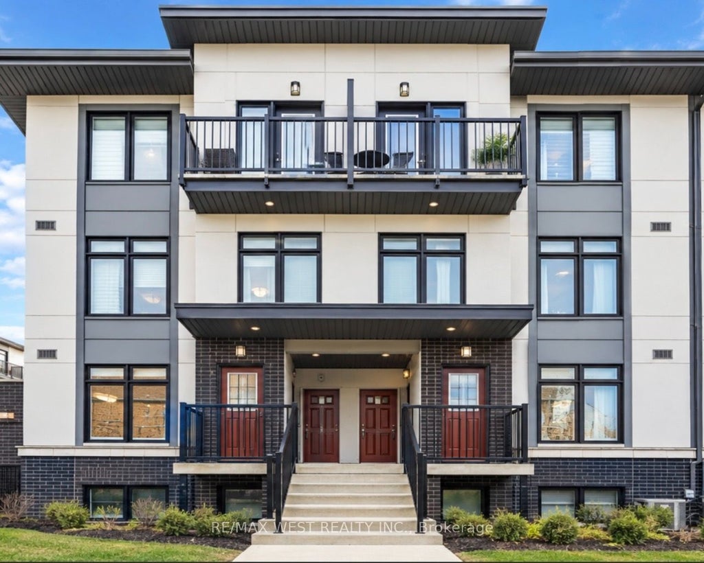 Photo of 6 Bicknell Avenue #1, Toronto, ON M6M 0B4 (MLS # W13764810)