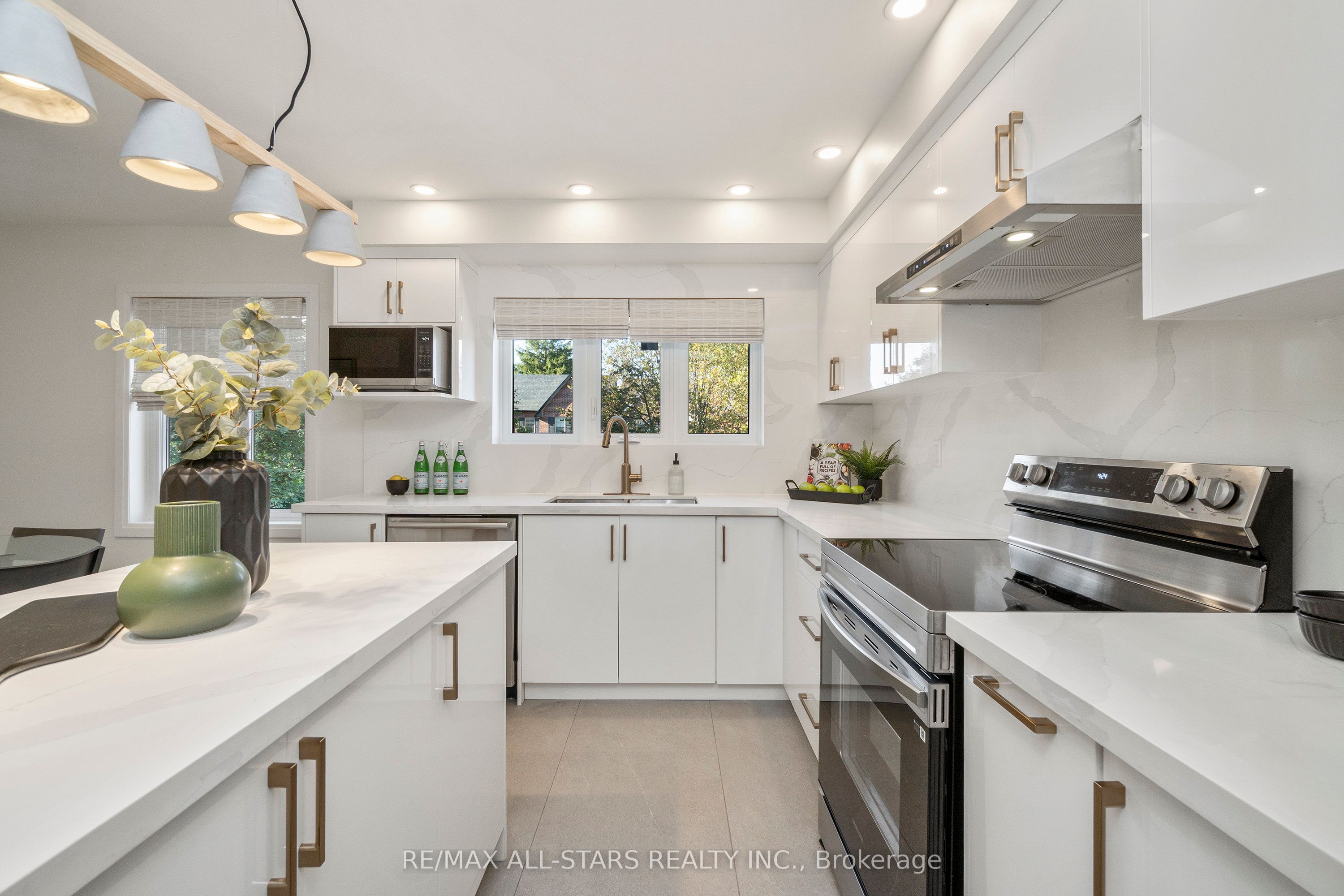 21 Rougehaven Way