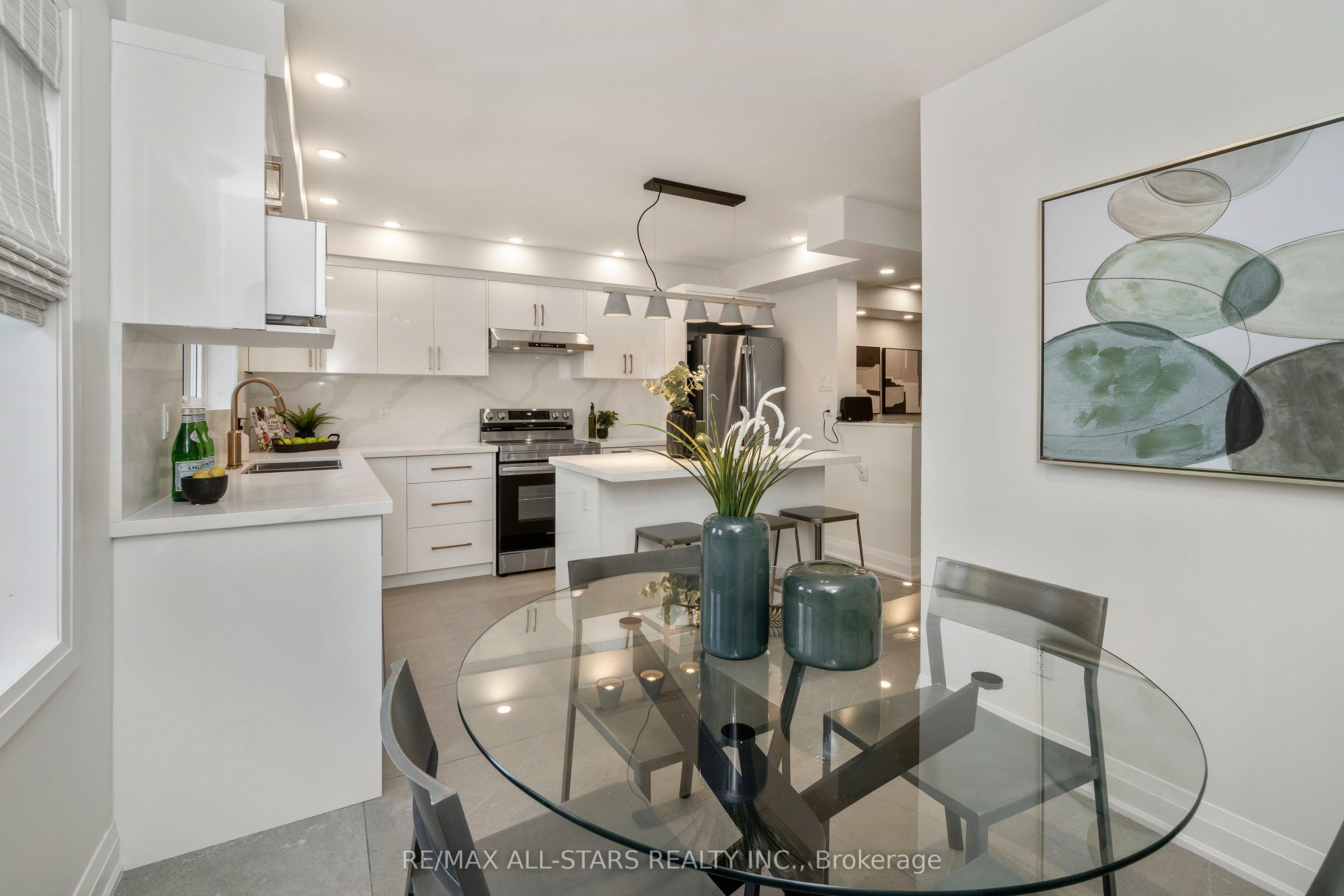 21 Rougehaven Way