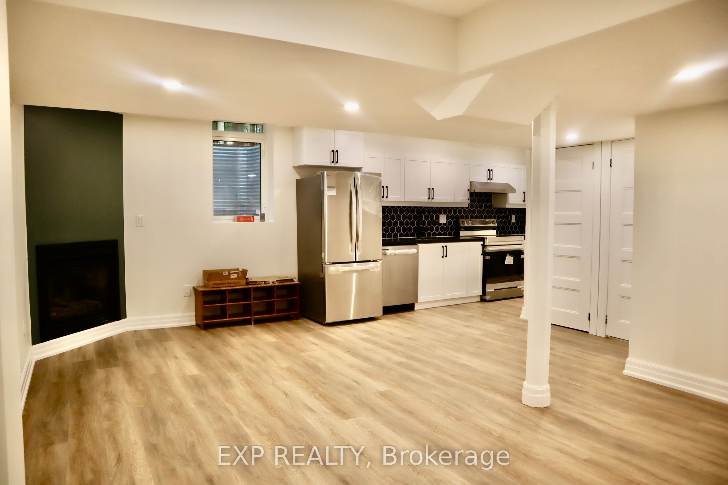 1300 Ridgebank Drive LOWER