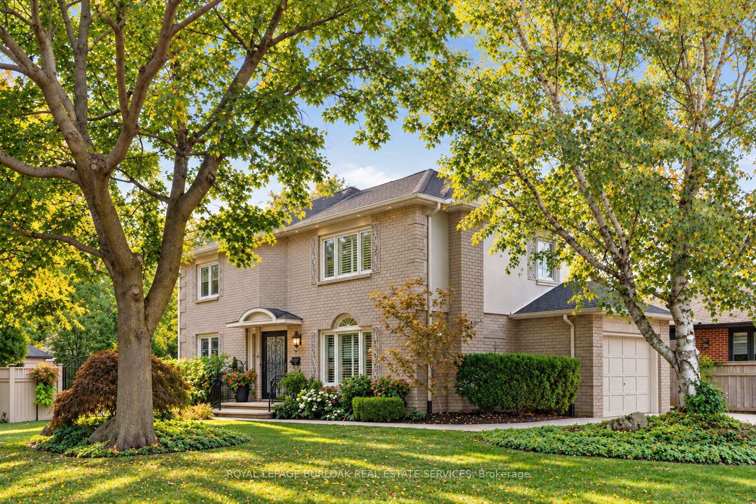 1259 Nathaniel Crescent