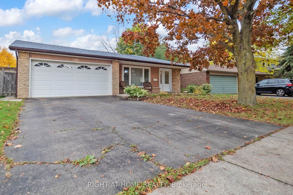 Photo of 7161 Tamar Road, Mississauga, ON L5N 1Y7 (MLS # W12507640)