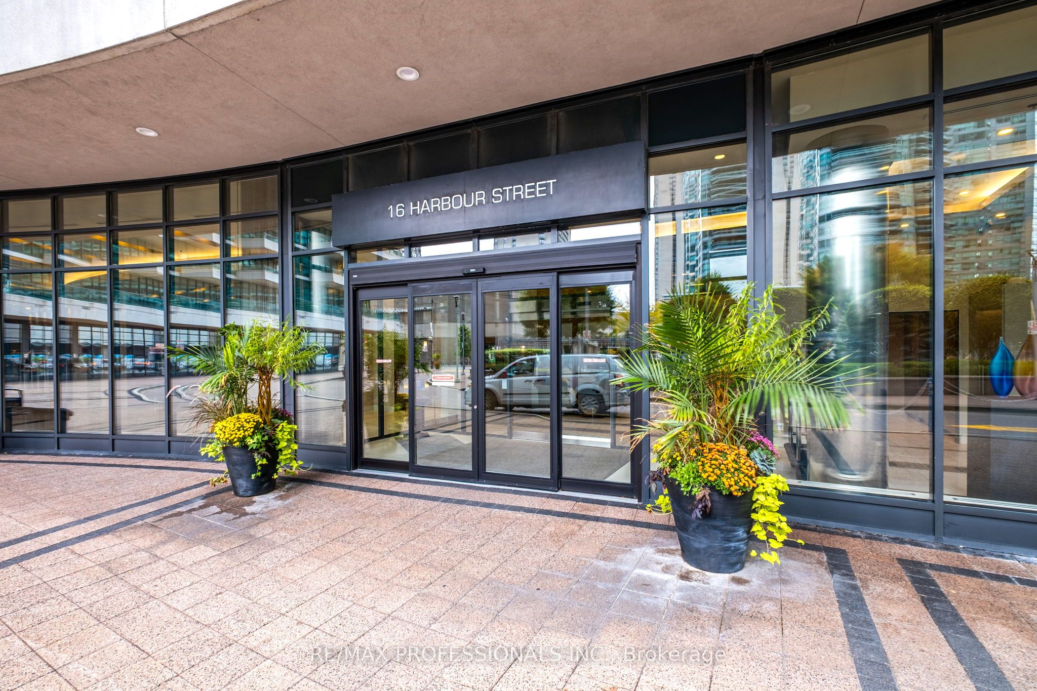 16 Harbour Street 5304