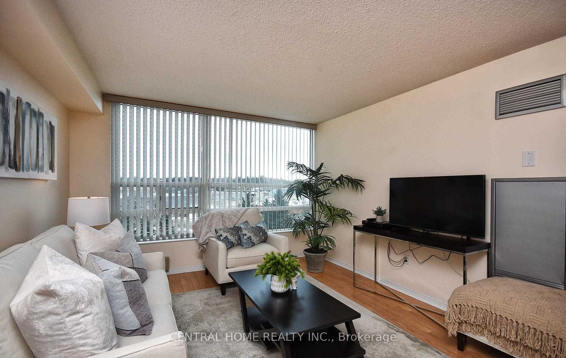 7825 Bayview Avenue 502