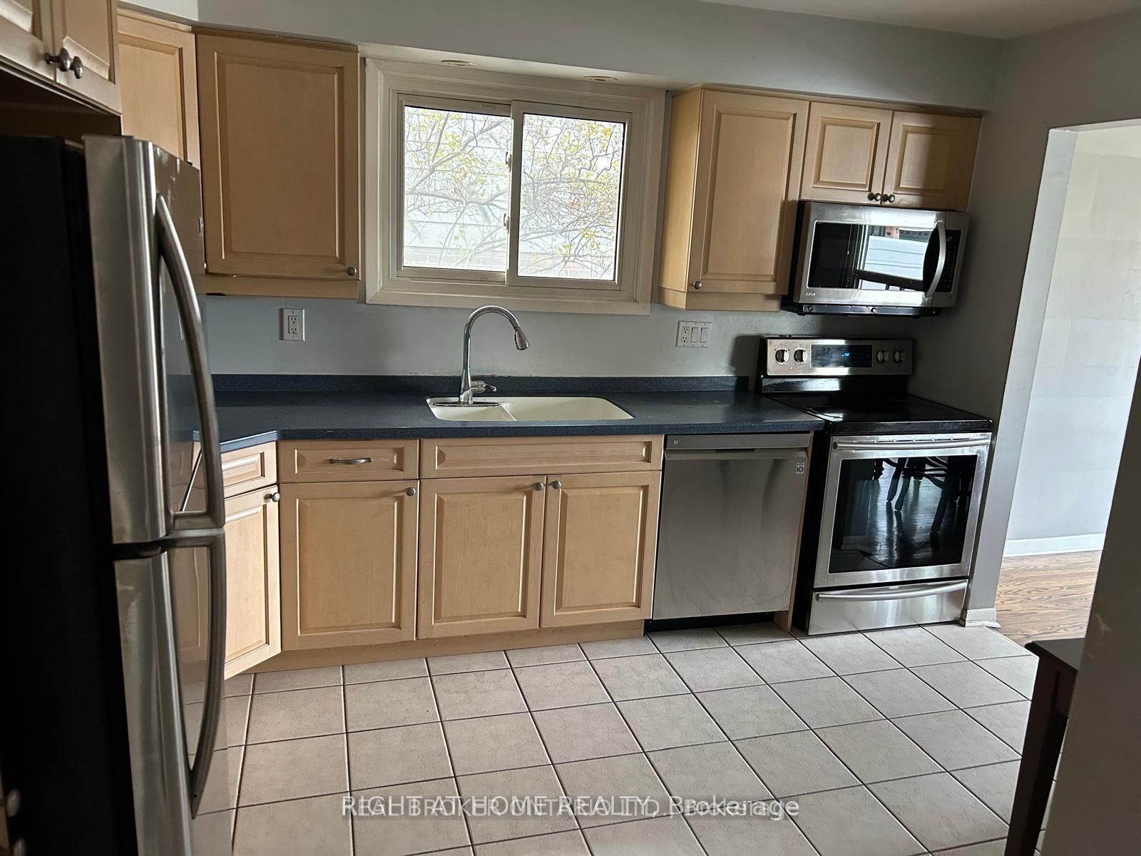 5 Caldwell Crescent Room 2