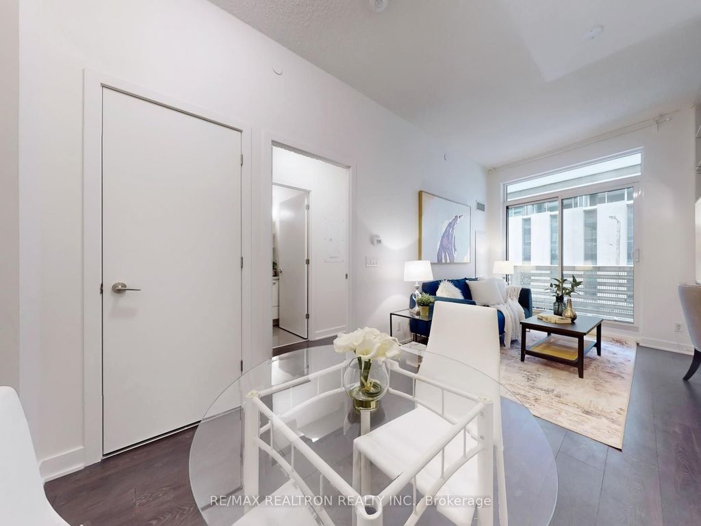 Photo of 2221 Yonge Street #213, Toronto, ON M4S 0B8 (MLS # C12918136)