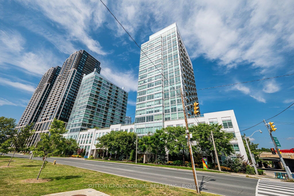 Photo of 1900 Lake Shore Boulevard W #803, Toronto, ON M6S 1A4 (MLS # W13699650)
