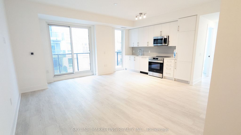 Photo of 2450 Old Bronte Road #504, Oakville, ON L6M 5P6 (MLS # W13060966)