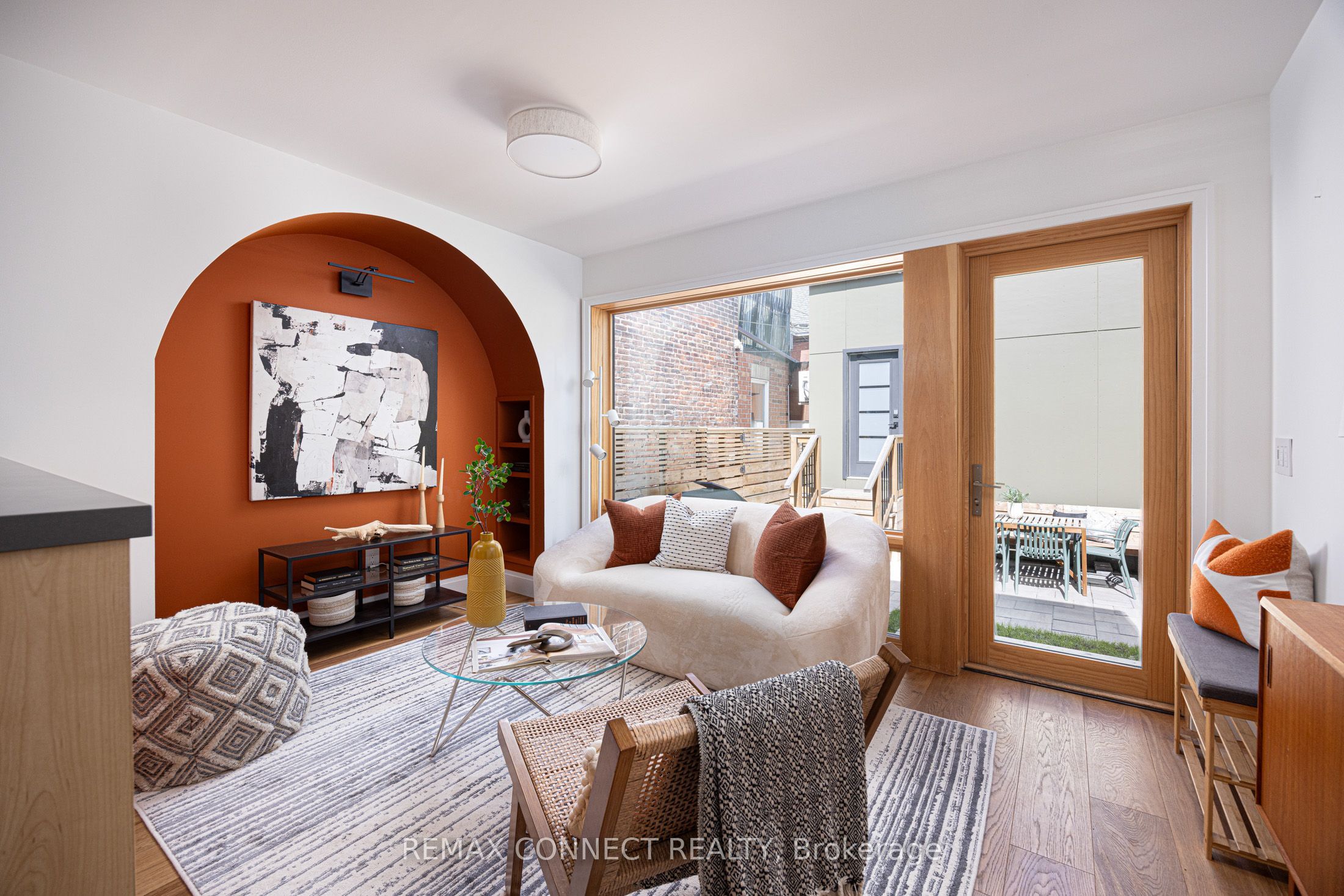2030 Davenport Road