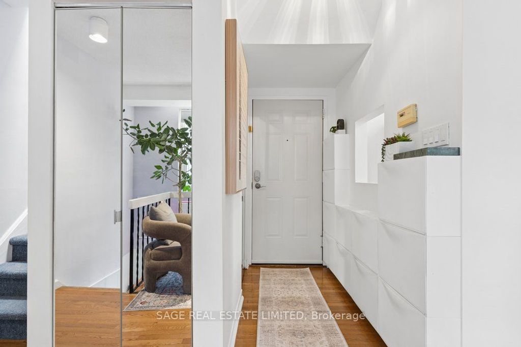 Photo of 350 Gerrard Street E #4, Toronto, ON M5A 2G7 (MLS # C12947108)