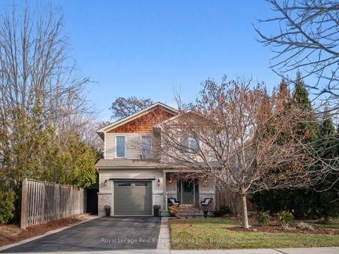 437 Inglehart Street N Oakville ON L6J 3J5