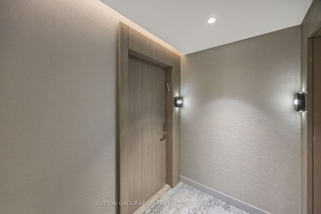 Photo of 161 Roehampton Avenue #3309, Toronto, ON M4P 0C8 (MLS # C12580086)