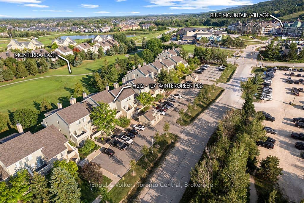 Photo of 107 Wintergreen Place #212, Blue Mountains, ON L9Y 0P8 (MLS # X13654070)