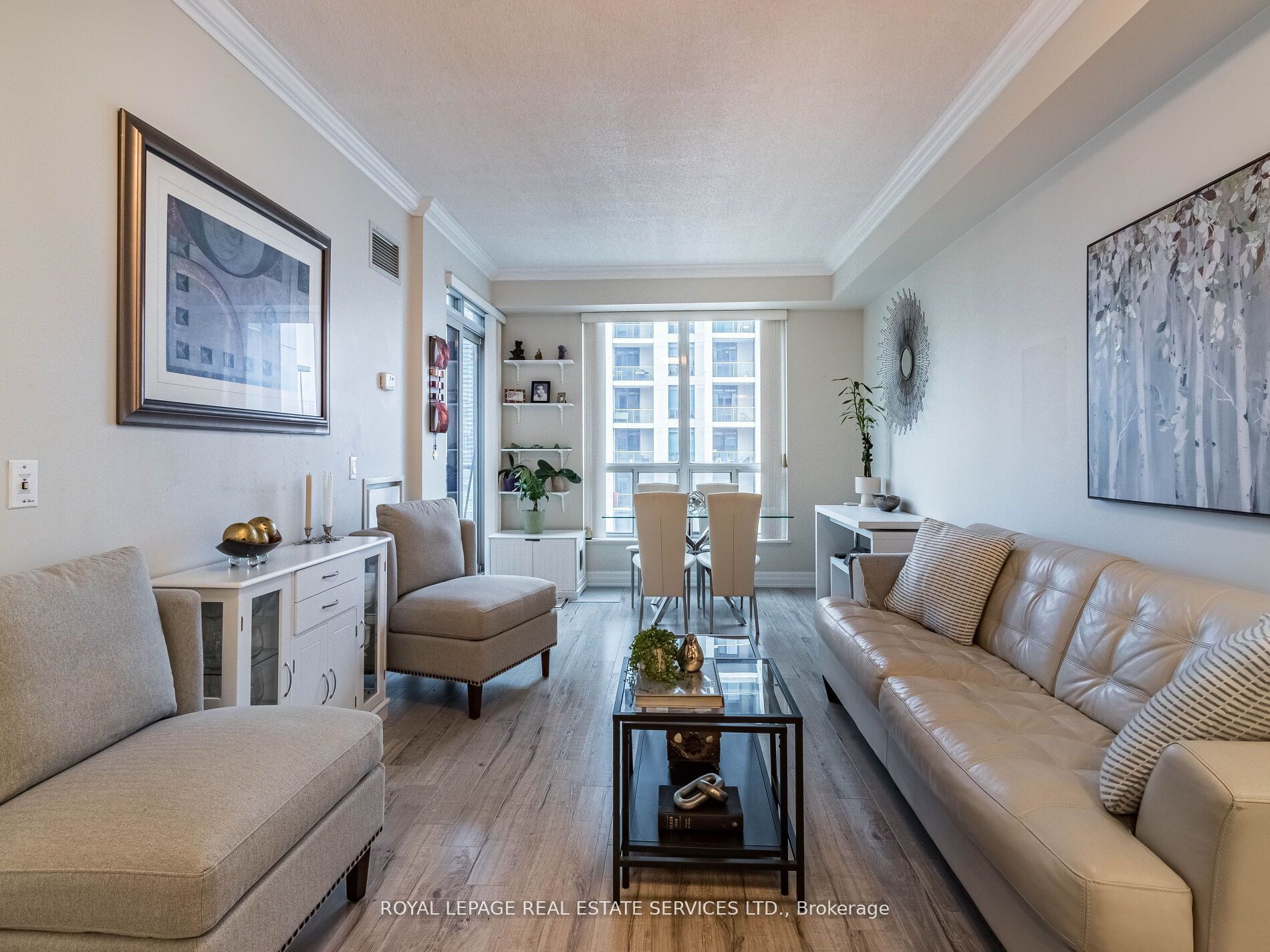 2083 Lake Shore Boulevard W 1113