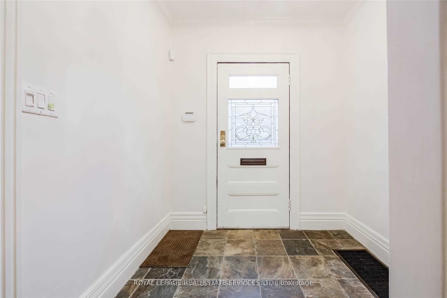 26 Summerhill Avenue