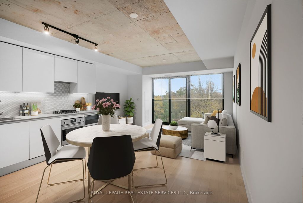 Photo of 2720 Dundas Street W #302, Toronto, ON M6P 1Y2 (MLS # W12486164)