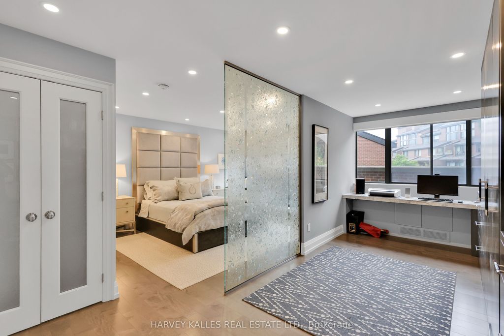 Photo of 40 Sylvan Valley Way #324-325, Toronto, ON M5M 4M3 (MLS # C12451260)