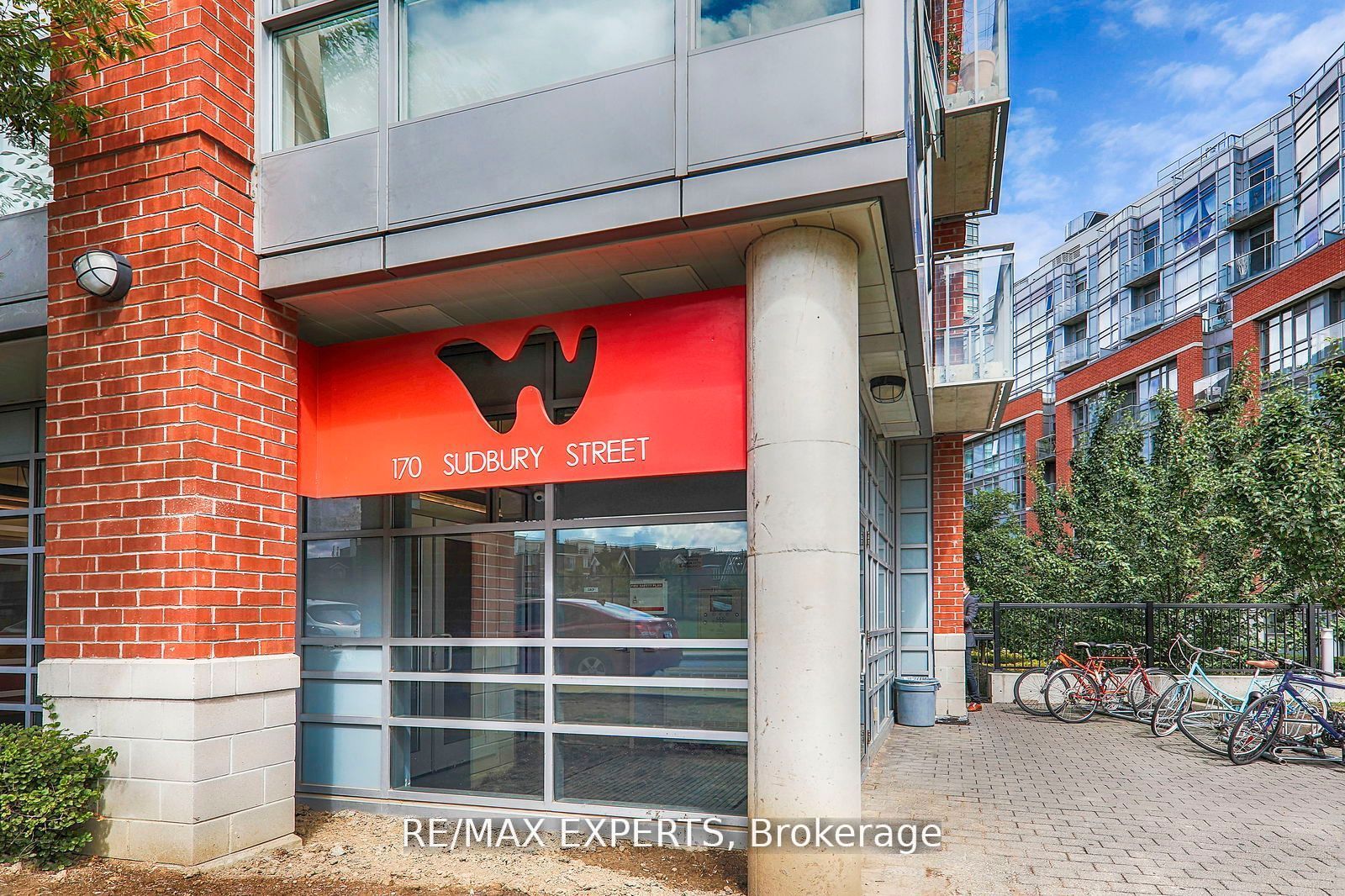 170 Sudbury Street 711