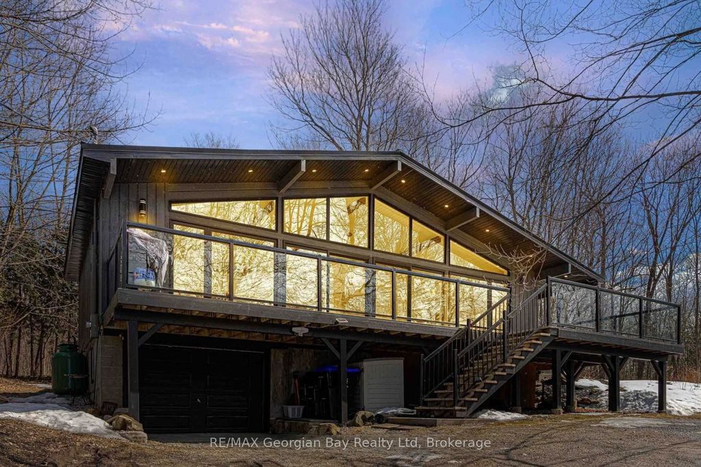 Photo of 1745 Twin Oaks Crescent, Severn, ON L0K 1E0 (MLS # S12569994)