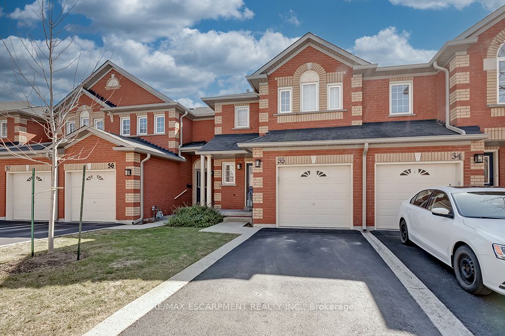 2022 Atkinson Drive 35