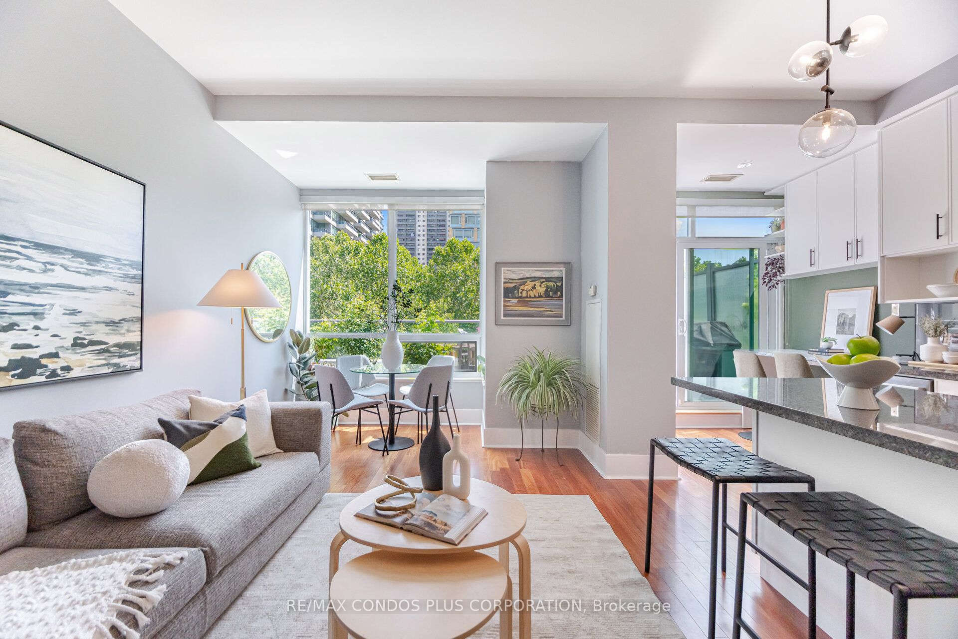 120 Homewood Avenue 319
