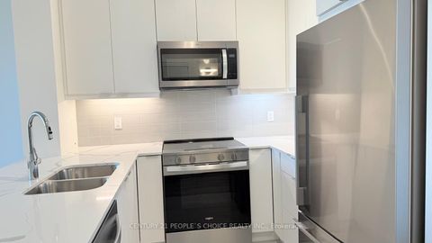 15 Watergarden Drive 1907 Mississauga ON L5R 1B2