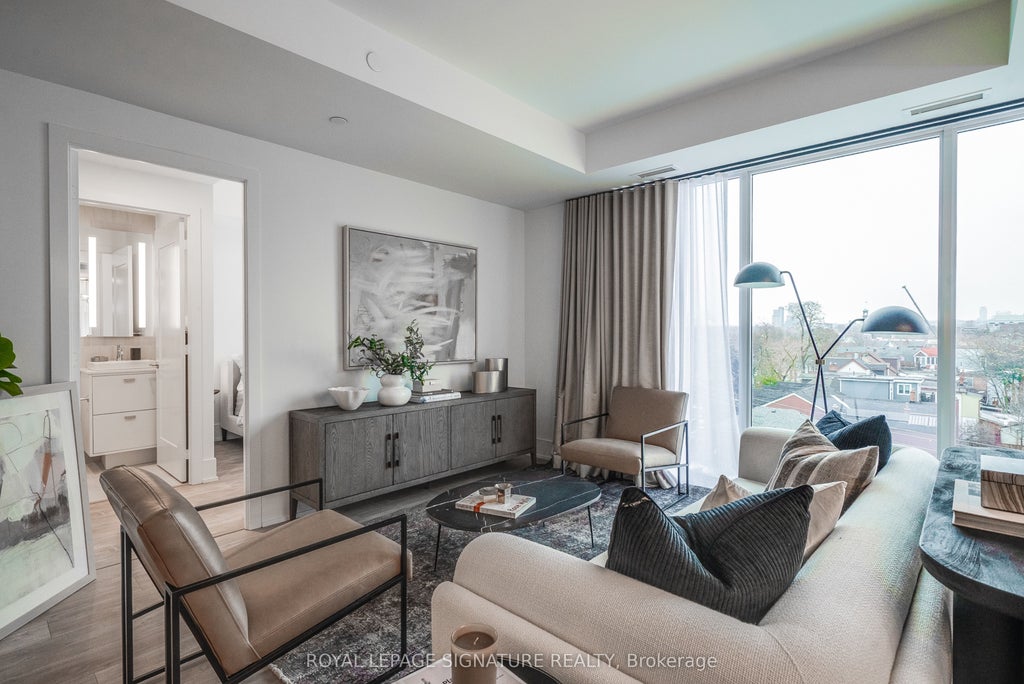 Photo of 115 Denison Avenue #613, Toronto, ON M5T 2N1 (MLS # C13649414)